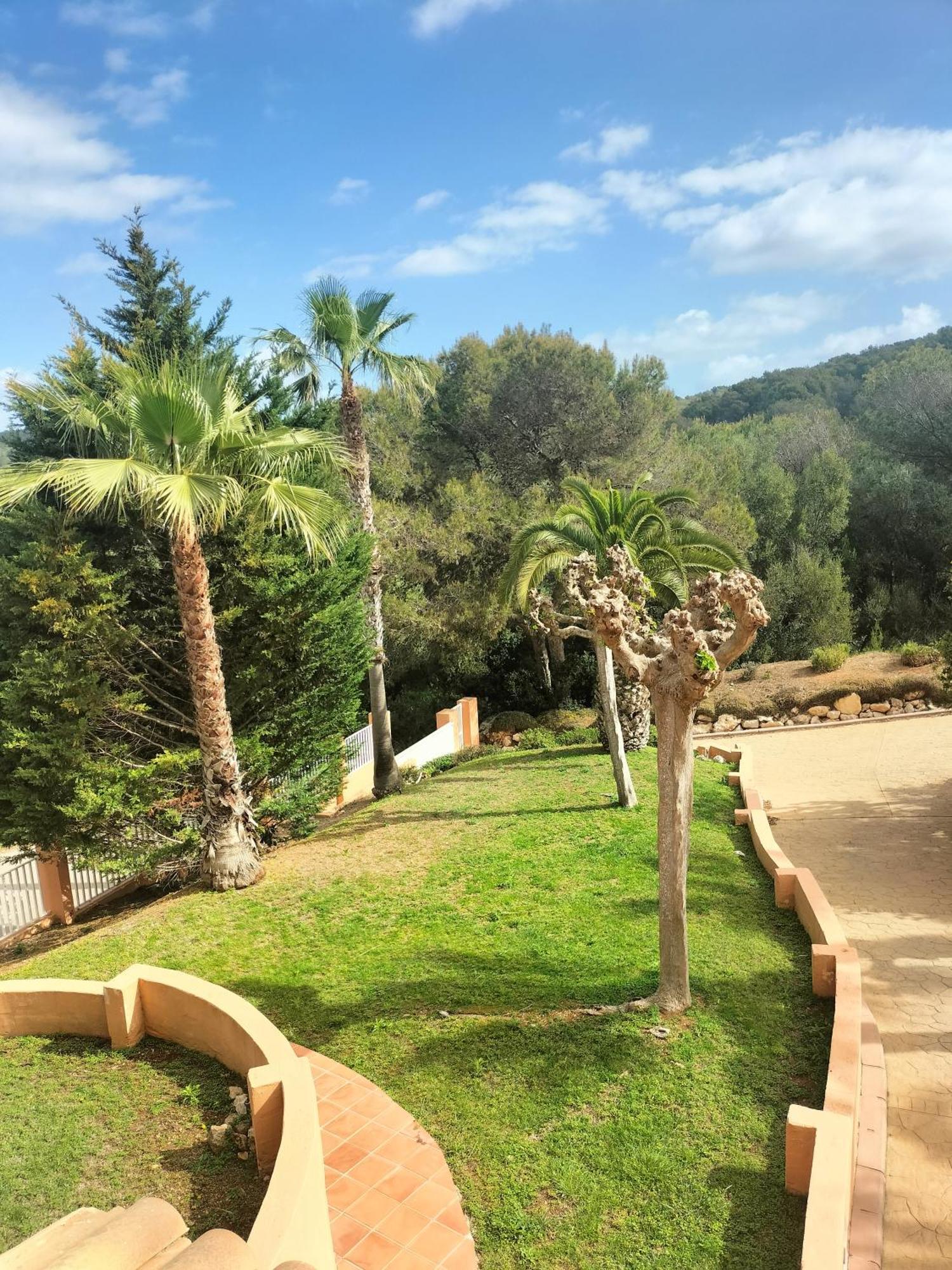 Son Bou By The Sea; Home With A Private Garden Eksteriør bilde
